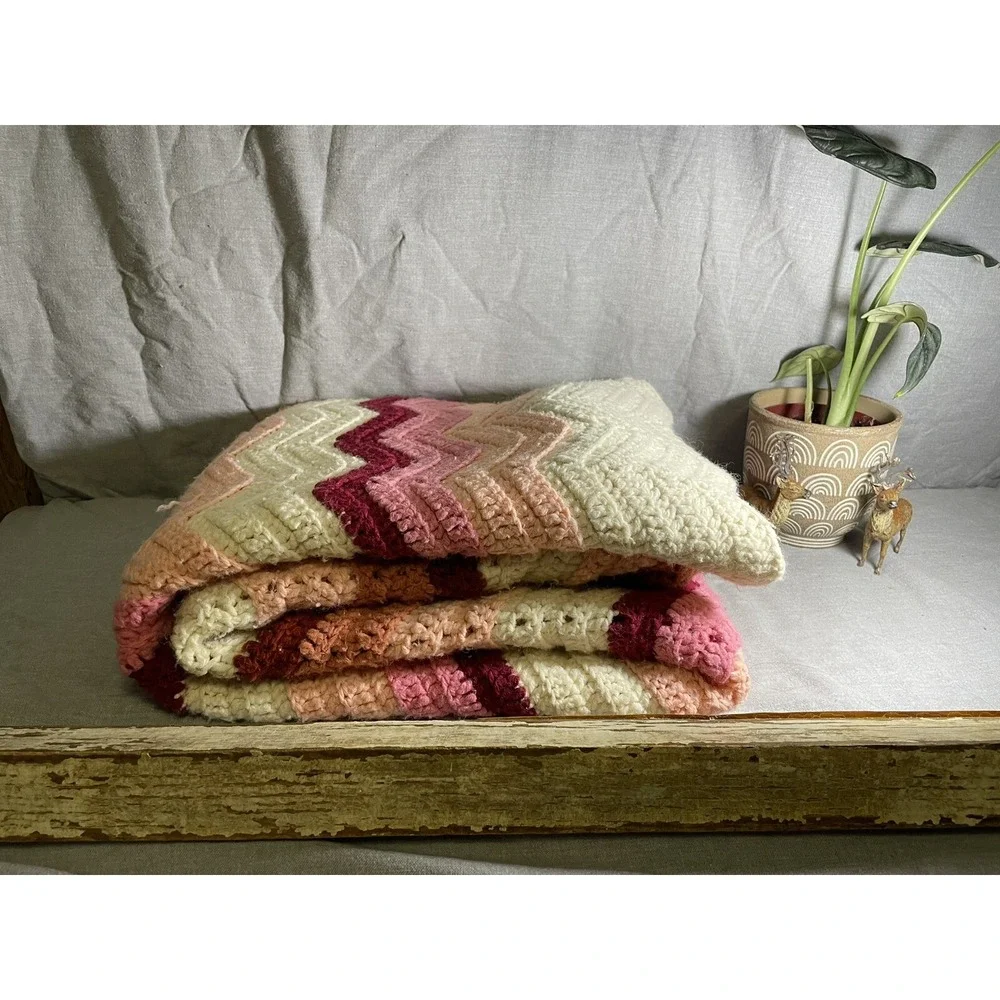 Afghan lap blanket 58